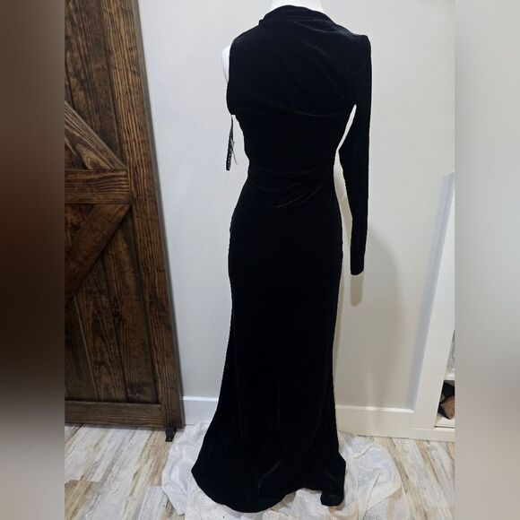 Betsy & Adam Velvet Asymmetrical Single Sleeve Dress with Slit NWT sz 2 Black - Picture 4 of 5